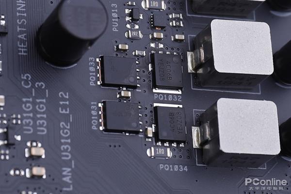 Win7党福音！能装Win7和九代酷睿的ROG新主板上手
