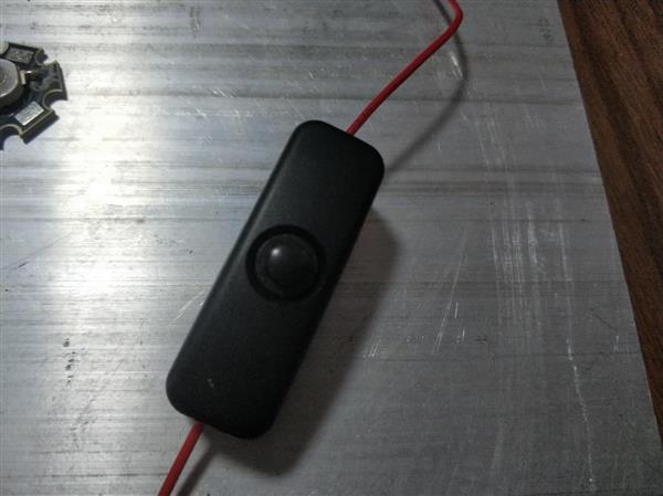 硬核！做个植物生长灯 就为测试南孚聚能环2代电池有多强