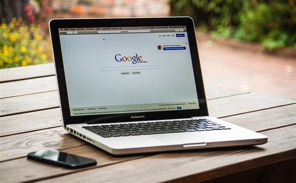 谷歌摊上大事了：超30名州检察长联手调查垄断行为