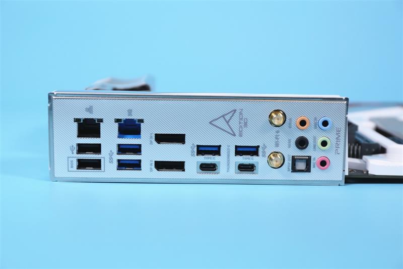 华硕PRIME X299 EDITION 30主板评测：发挥i9-10980XE最大潜能