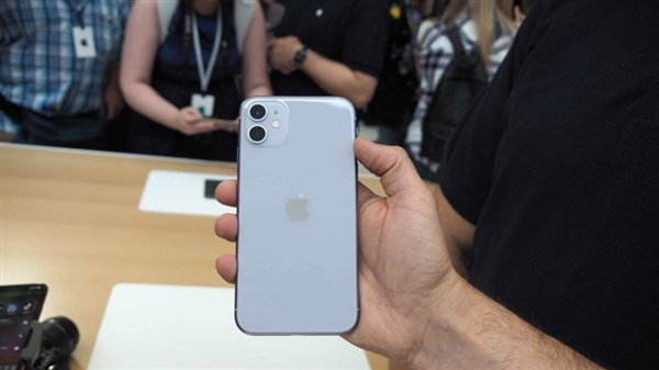 暴降千元后！iPhone 11成苹果最畅销机型 但果粉换新速度严重放缓