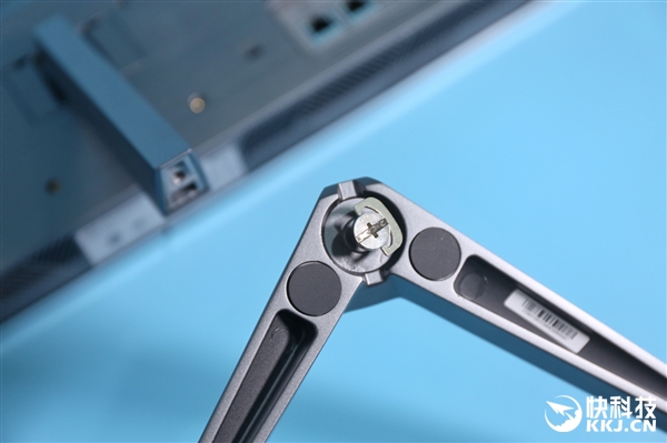 十代酷睿办公新利器!微星Pro 24X一体机图赏:6.5mm超薄机身