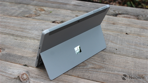老外失望！Windows 11能跑安卓应用：但无缘谷歌服务