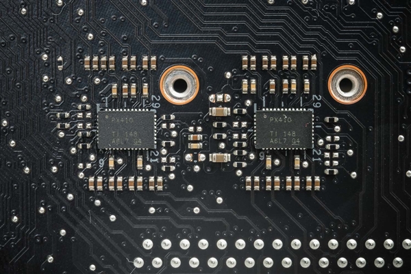 Intel 12代酷睿为啥换接口？Z690主板最深入科普