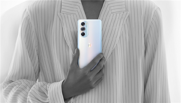 真首发骁龙8 Gen1！moto edge X30今晚登场：消息称售价有惊喜