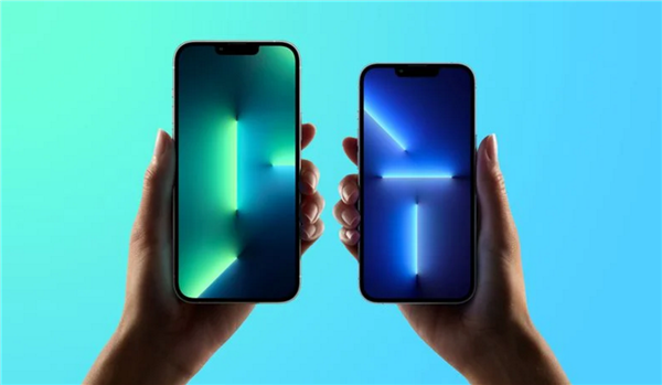 消息称苹果将在下代新机中复刻iPhone 4设计：换挖孔屏