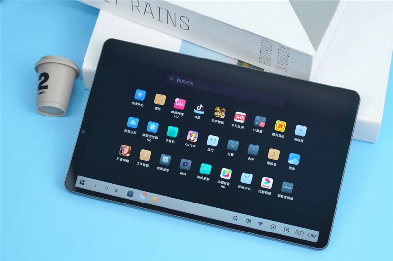 iPad mini 6唯一对手！拯救者Y700平板评测：最强的掌上游戏8.8寸小钢炮
