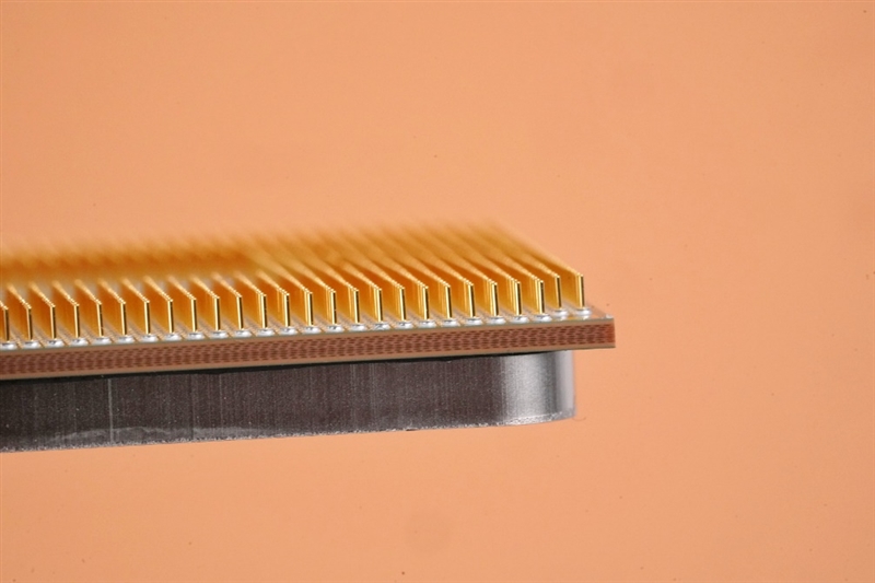 i9-12900KS不是对手！AMD锐龙7 5800X3D首发评测：没有更好的游戏U了