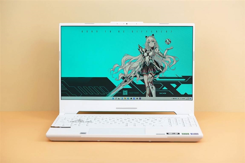 同价位下 i5-12500H越级挑战锐龙7 6800H：14核打8核展示绝对力量