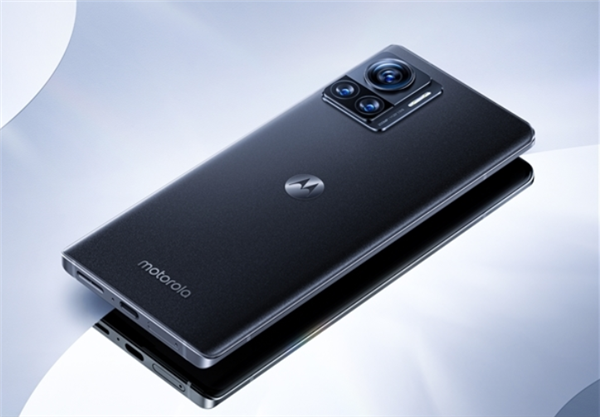 号称大部分场景领先iPhone！陈劲晒moto X30 Pro实拍：细节惊人