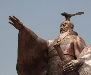 汉高祖刘邦和汉武帝刘彻谁更厉害？分别有哪些成就？