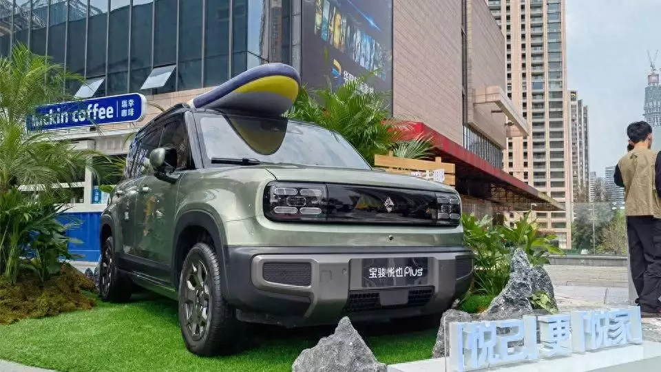 五菱汽车优惠活动（五菱想做半价问界M7，有城区高速NOA，但可能不好用？谍战剧来袭！孙红雷黄磊首合作，李乃文携手左小青，看点十足）
