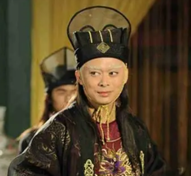 宦官是什么意思?宦官和太监如何区分（什么是宦官和太监？有什么区别？）