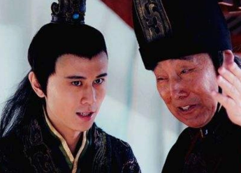 外戚与宦官交替专权状况出现的原因（为什么外戚和宦官能够专权？原因是多方面的）
