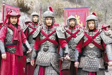 戚继光抗倭是哪个朝代（戚继光抗倭是哪个皇上？当时的情况是怎样的？）