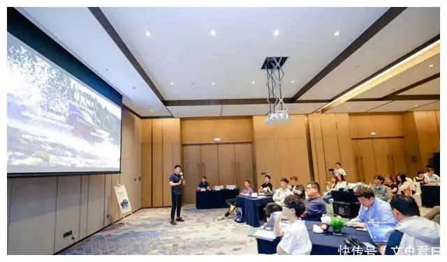 问界科技有限公司（问界M9玄武车身是如何“智”造，赛力斯汽车超级工厂用户体验活动比刘晓庆还耐老的女星, 曾遭老外骗财色致破产, 今52岁风韵犹存！）