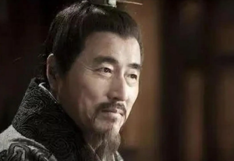吕皇后杀死萧何称赞韩信为什么（吕雉为什么要杀死萧何？吕雉与萧何之间有什么矛盾？）