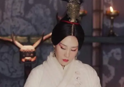 嫪毐和嬴政母亲什么关系（嫪毐为何在嬴政成人礼时发动政变？他是如何发迹的？）