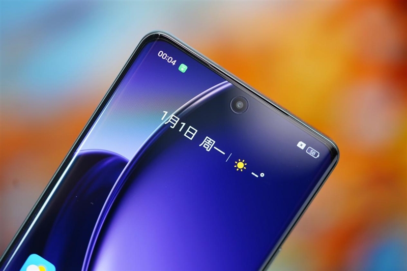 中端手机的搅局者！真我GT Neo6评测：性能媲美旗舰