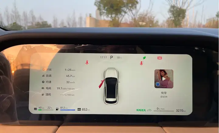 问界M5实测：机械素质堪比豪华车，但车机系统还不如自主品牌?（不要告诉别人）