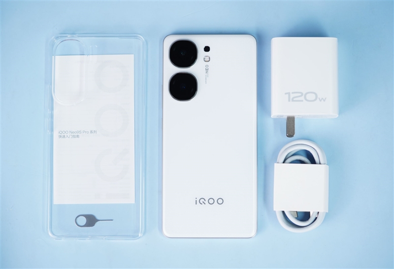 3K价位电竞神机！iQOO Neo9S Pro评测：144帧丝滑玩《原神》