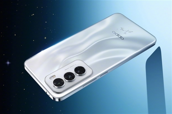 手机壳可以下岗了！OPPO Reno12首发金刚石架构