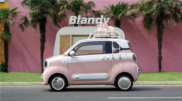 比宏光MINI还便宜!奔腾小马正式上市:售2.69万元起