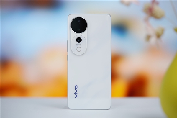 陶瓷般精致+云阶镜组!vivo S19 Pro图赏