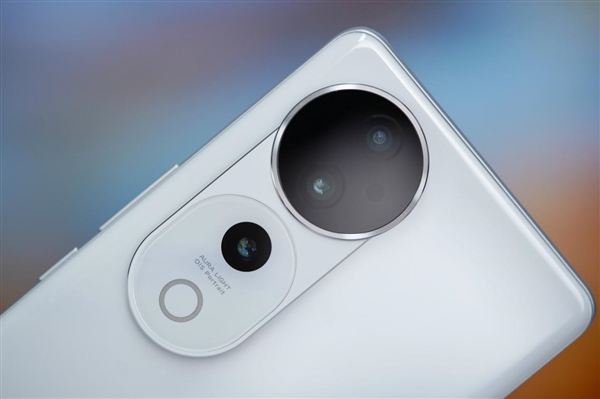 陶瓷般精致+云阶镜组!vivo S19 Pro图赏
