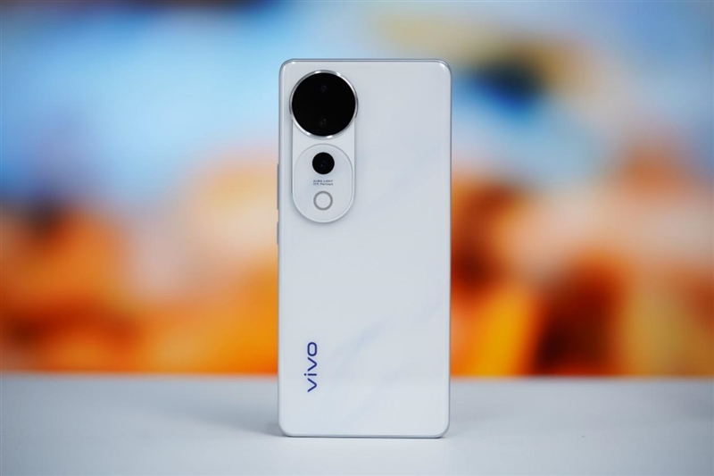 轻薄时尚还有长续航 vivo S19 Pro体验评测：这算把人像机的短板给补足了