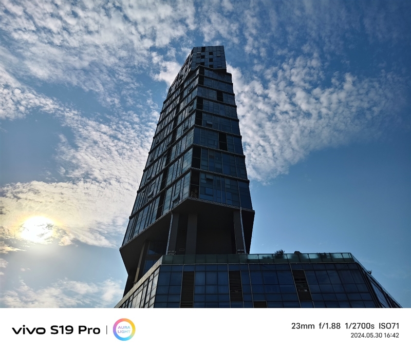 轻薄时尚还有长续航 vivo S19 Pro体验评测：这算把人像机的短板给补足了