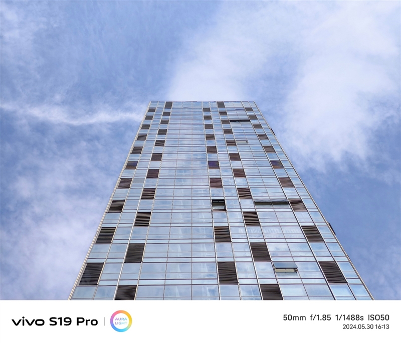 轻薄时尚还有长续航 vivo S19 Pro体验评测：这算把人像机的短板给补足了