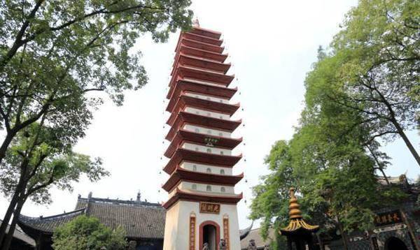 四川成都这一宝塔是中国第一斜塔？背后的传说看后差点喷饭 