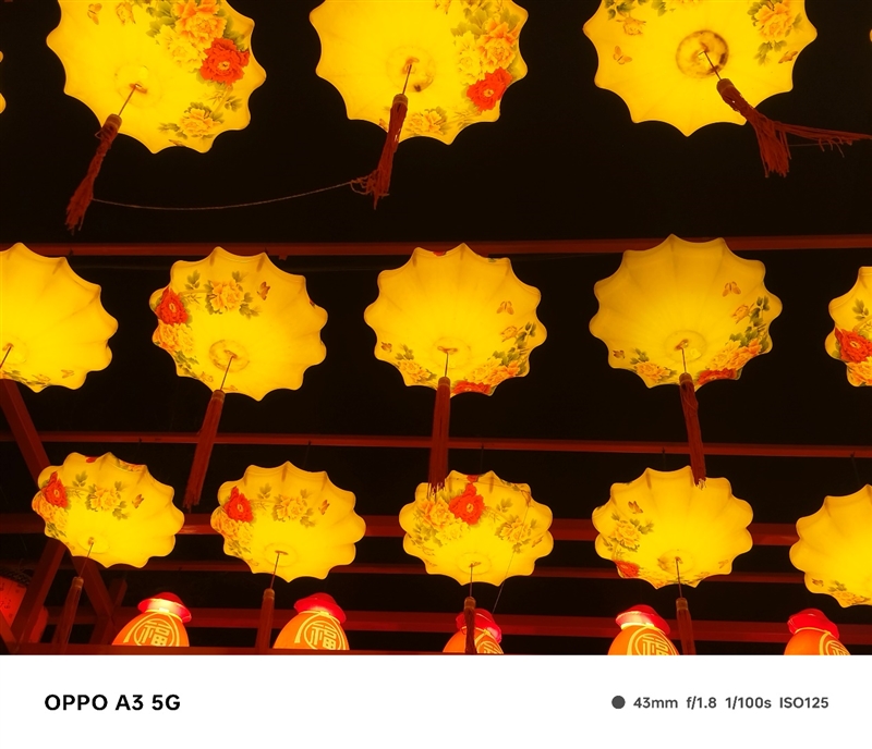 直屏版耐用战神OPPO A3评测：贴膜带套啥的都可以省了