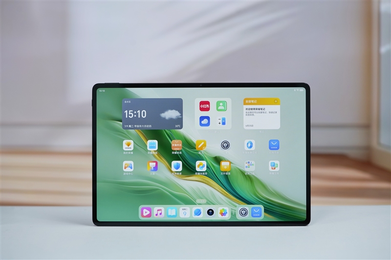 荣耀平板MagicPad2评测：OLED好屏赋能娱乐办公体验