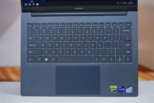 i9-13900H+RTX 4070！七彩虹源N14全能本图赏