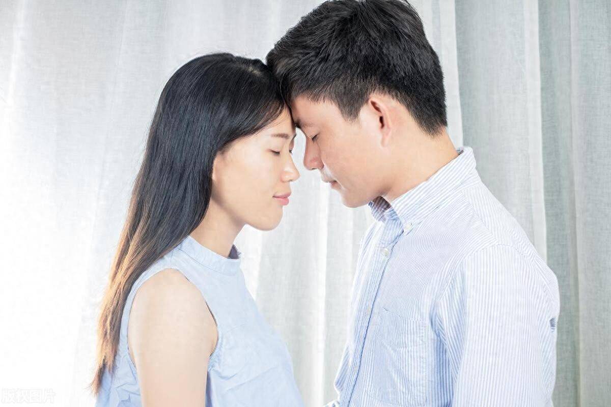 夫妻生活越少越长寿，还是越多越长寿？看完尽量别乱想了