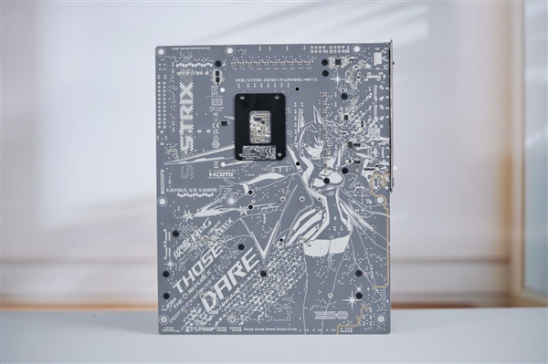 超频从未如此简单!华硕ROG STRIX Z890-A GAMING WIFI S吹雪主板图赏