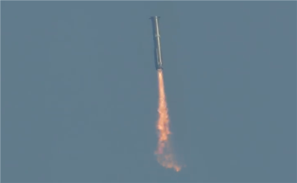 SpaceX星舰第6次试飞！特朗普亲临发射现场给马斯克打气