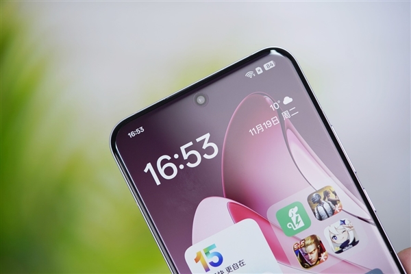 中国人自己的超美小OPhone：OPPO Reno13 Pro详细测评