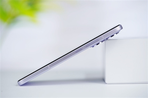 中国人自己的超美小OPhone：OPPO Reno13 Pro详细测评