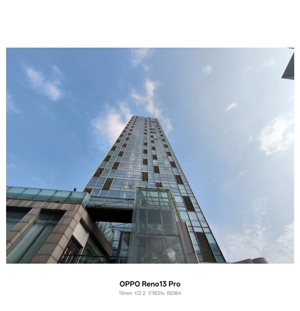 中国人自己的超美小OPhone：OPPO Reno13 Pro详细测评