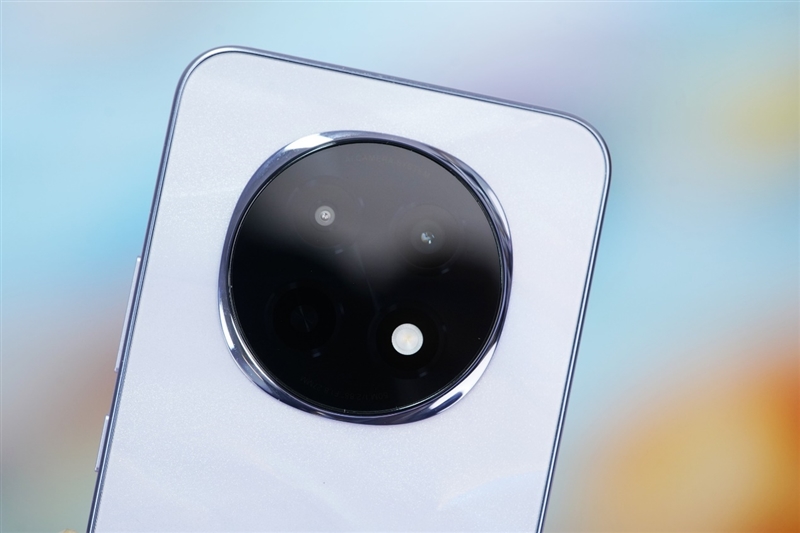 新一代“耐用战神”全能实力再进化：OPPO A5 Pro全面评测