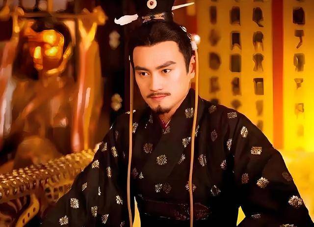 心善的汉光武帝刘秀，为何不顾众人反对，也要杀开宗立派的大儒？