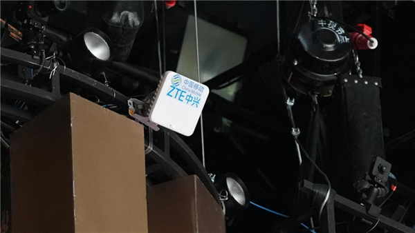 5G-A技术春晚“开大”！中兴、移动联手部署：上行速率高达2Gbps
