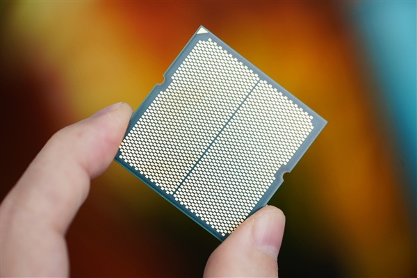 老百姓的游戏神U！锐龙5 7500X3D即将发布：6核102MB大缓存