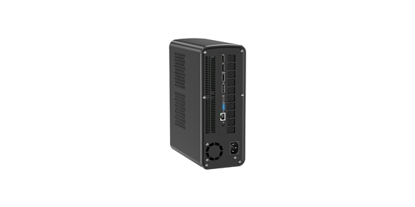 魔方迷你机罕见配备AMD锐龙AI Max+ PRO 395：要价近1.6万元