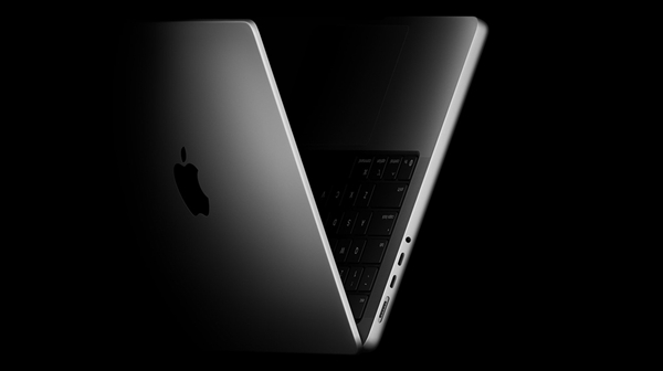 一万多买顶配M5 MacBook Pro：不到一个月就有异响！换机遭拒