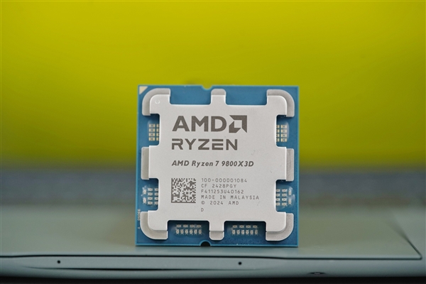 AMD X3D包揽亚马逊11月CPU销售额前三！9800X3D狂揽3100万