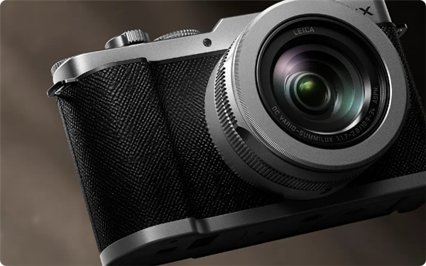 松下LUMIX L10发布：GH7同款CMOS 支持无裁切4K/120p视频